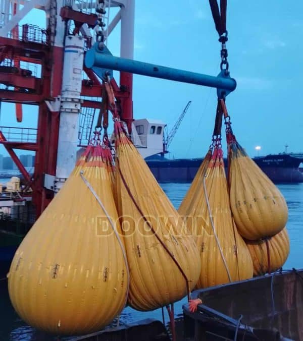 Spreader Beam Load Testing with Test Weights Water Bags DOOWIN