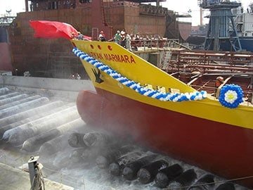 marine-rubber-ship-launching-airbags