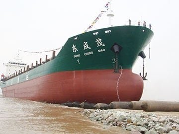 vessel-launching-airbags